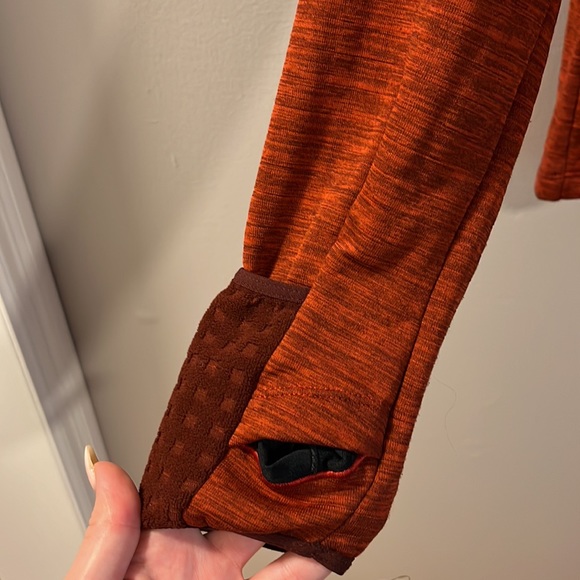 Mens Nike Half Zip. - Picture 3 of 4